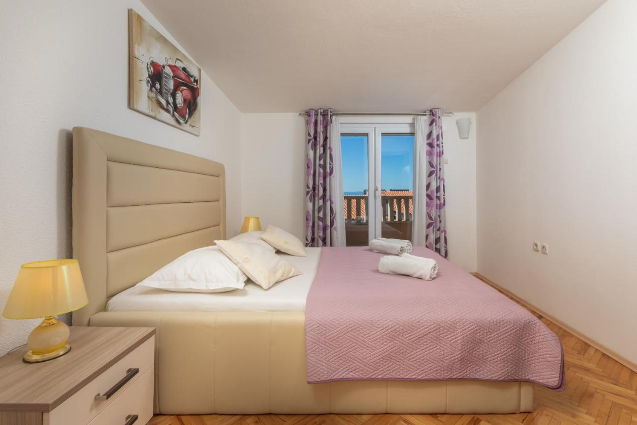 Apartments Petrovic Makarska Exterior photo