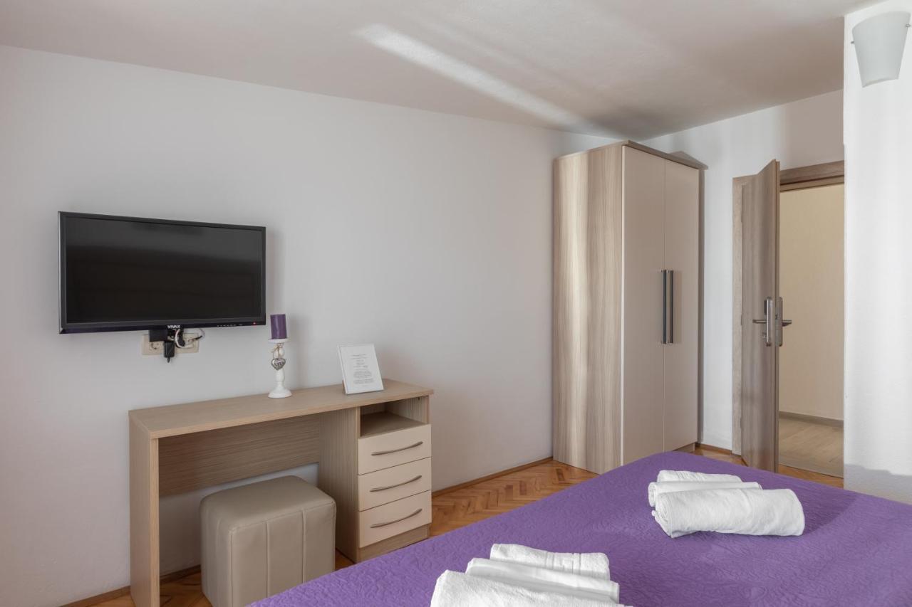 Apartments Petrovic Makarska Exterior photo